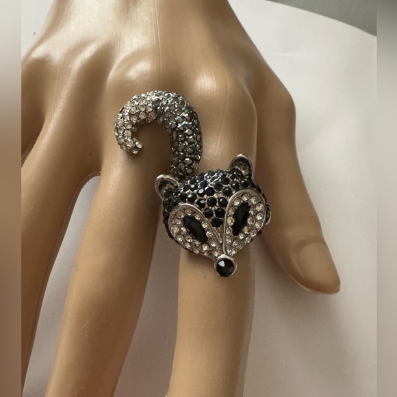 unknown Jewelry - Unique Crystal Fox Ring